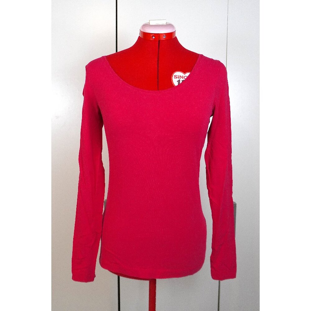 H&M Scoop-Neck Pima Cotton Long Sleeve Shirt in Hot Pink